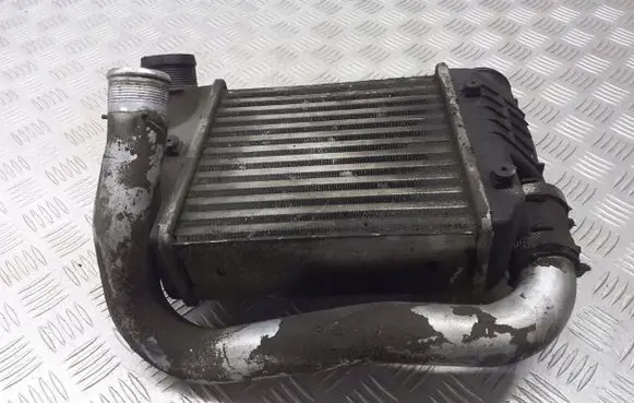 Audi A6 S6 C6 4F Intercooler radiator 4F0145805E