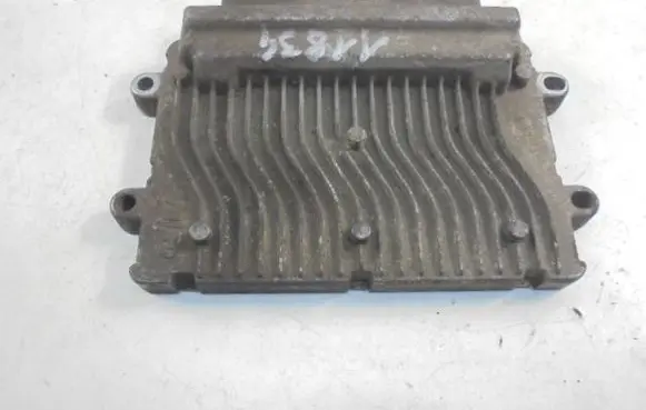 Peugeot 206 CC Engine control unit/module ECU 9661960880