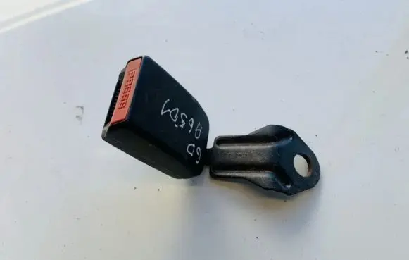 Citroen C8 Rear seatbelt buckle 613091004