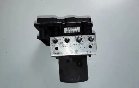Toyota Verso ABS Pump 445400F031