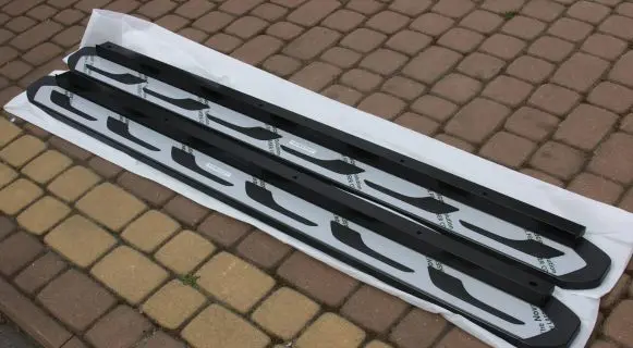 Toyota Corolla Cross Sill PW38816100 80203396