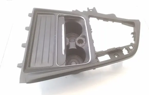 BMW 3 F30 F35 F31 Other center console (tunnel) element 82939002