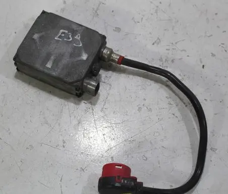 BMW 5 E39 Headlight ballast module Xenon 