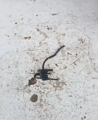 Audi A4 S4 B9 Vacuum valve 06H906283F