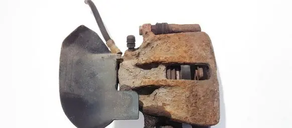 Front brake caliper