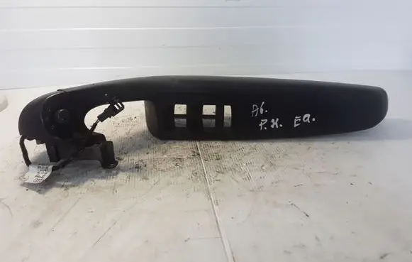 Audi A6 S6 C6 4F Front door interior handle 4F1867105