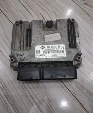 Volkswagen Golf V Engine control unit/module ECU 03G906021PM