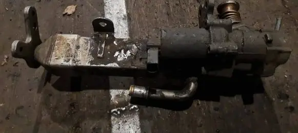 Volvo S80 EGR valve cooler 30637142