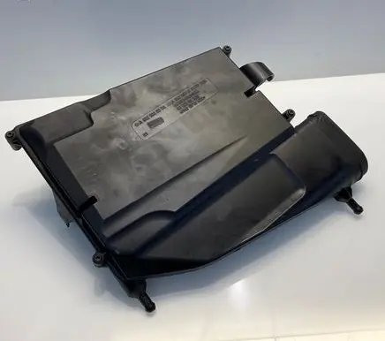 Mercedes-Benz E W211 Air filter box A6420940204 A6420901601 4602185906