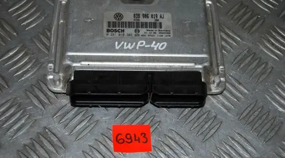 Volkswagen PASSAT B5.5 Engine control unit/module 038906019AJ 0281010303
