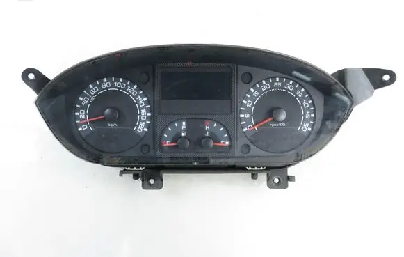 Iveco Daily 35.8 - 9 Speedometer (instrument cluster) 69500156