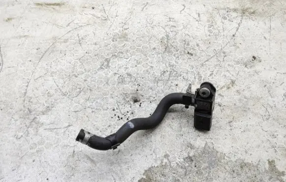 Volkswagen Golf Sportsvan Exhaust gas pressure sensor 04L906051B 0281006222 150822T042141D