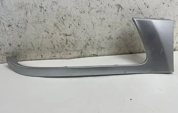 Subaru Forester SG Under headlight/headlamp trim 