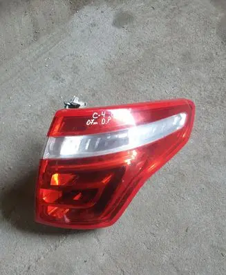 Citroen C4 I Picasso Rear/tail lights