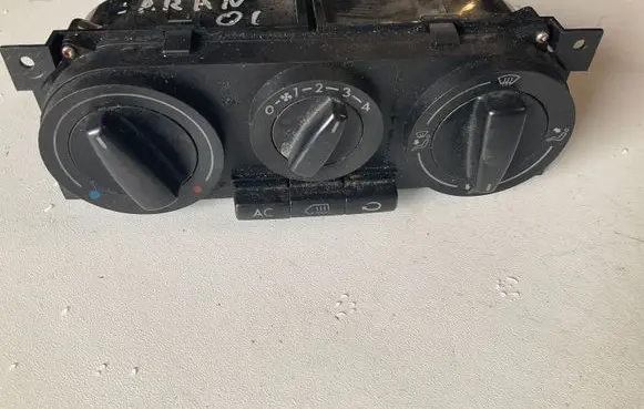 Seat Alhambra (Mk1) Climate control unit 7M3907049B WXUA09976