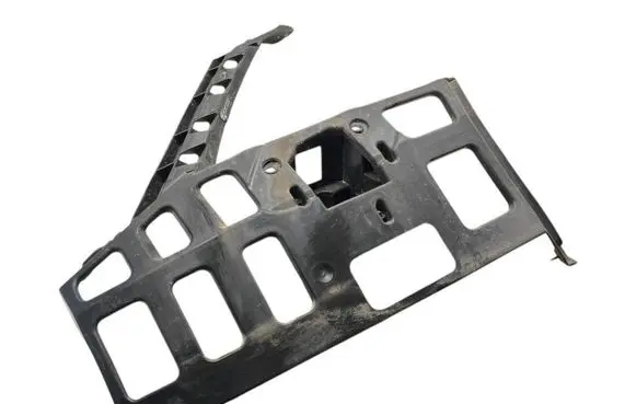 Skoda Octavia Mk3 (5E) Front bumper mounting bracket 5E0807055F