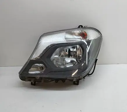 Mercedes-Benz Sprinter W906 Headlight/headlamp A9068202561