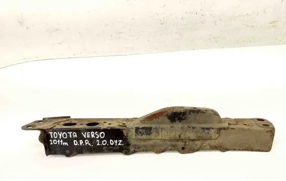 Toyota Verso-S Radiator support slam panel bracket 