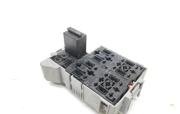 Porsche Cayenne (92A) Fuse module 7L0937503