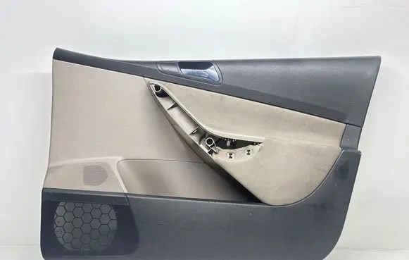 Volkswagen PASSAT B6 Front door card panel trim 3C1867012