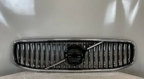 Volvo S90, V90 Front bumper upper radiator grill 31383515 31425408