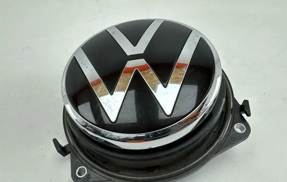 Volkswagen Golf VIII Tailgate trunk handle 5H6827469
