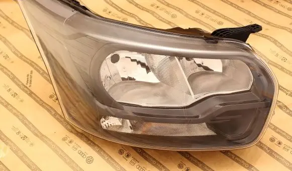 Ford Transit Headlight/headlamp GK3113W029BC