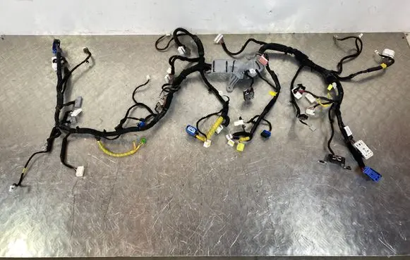 KIA Sorento IV Panel wiring P731054B