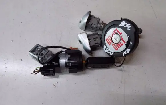 Peugeot 308 Ignition lock 89254ujo234lk