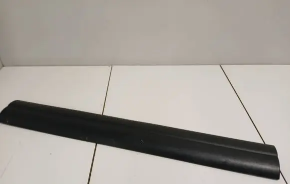 BMW 1 E81 E87 Front sill trim cover 7066975