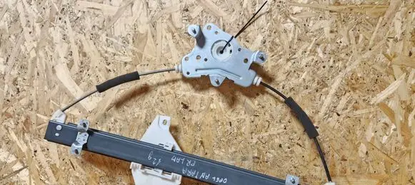 Opel Antara Front door electric window regulator 96672883