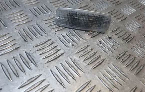 Audi A6 S6 C6 4F Front seat light 4E0947105