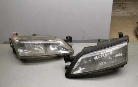 Opel Vectra B Headlights/headlamps set 