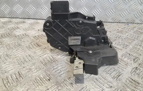 Ford S-MAX Front door lock 6M2AR21813CA 915735