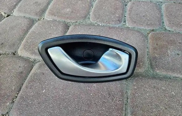 Renault Clio IV Front door interior handle 826720001R