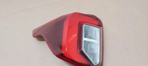 Ford Explorer VI Rear/tail lights LB5B-13405-A