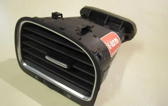 Volkswagen Golf VI Dashboard side air vent grill/cover trim 5K0819710D