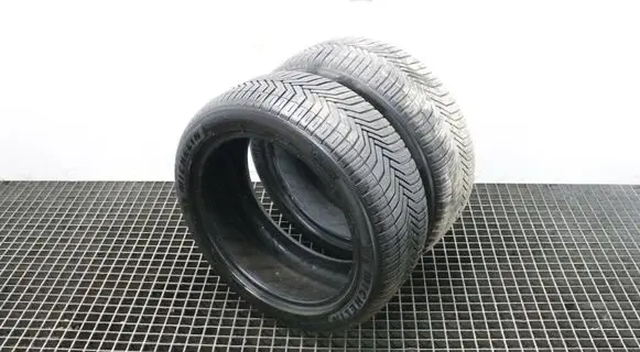 Jaguar XK8 - XKR R12 summer tire 24545R18 MICHELIN