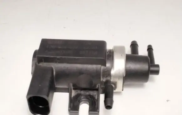 Volkswagen Bora Starter motor/solenoid 1J0906627
