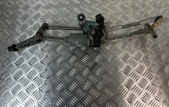 Volvo S80 Front wiper linkage and motor 9154515