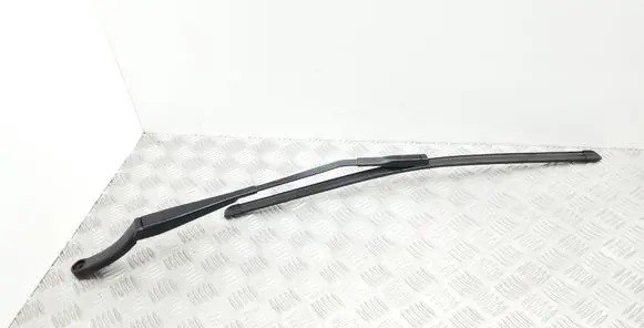 Audi A3 S3 8V Front wiper blade arm 8V2955408