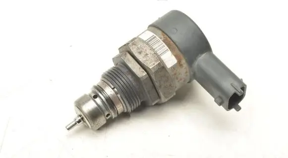 Volvo S60 Fuel pressure sensor 31216313