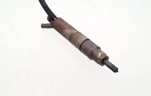 Skoda Octavia Mk1 (1U) Fuel injector 038130201g