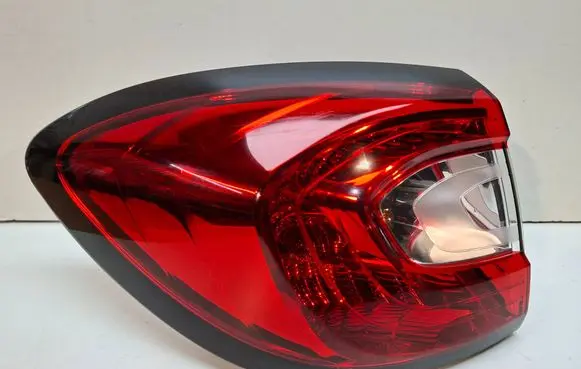 Renault Captur Rear/tail lights S27639725 265557367R