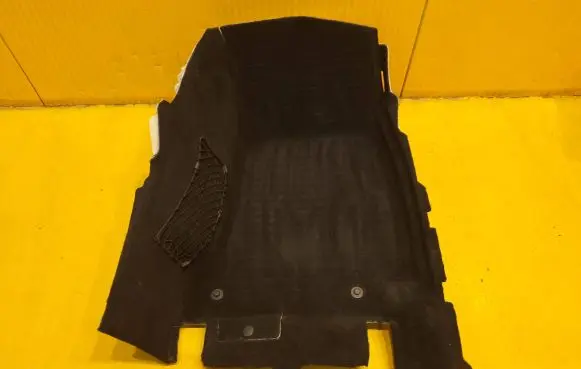 Mercedes-Benz E W213 Front floor carpet liner A2136800440