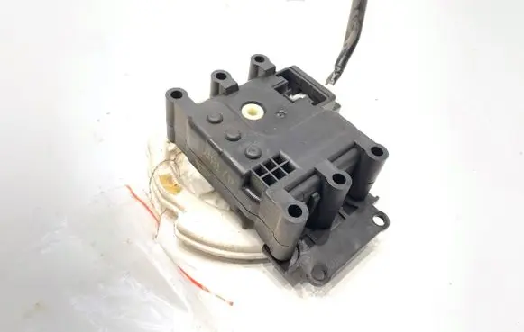 Mazda 3 II Air flap motor/actuator GA705KD47