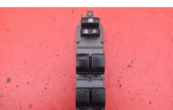 Toyota Auris E180 Electric window control switch 515220