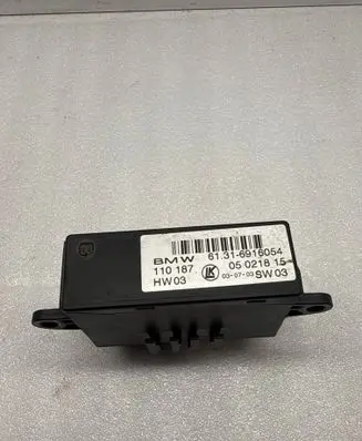 BMW 3 E46 Wing mirror control module 6916054
