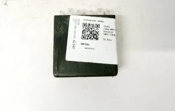 Audi TT Mk1 Other relay 4b0919471a 5kg006568-05