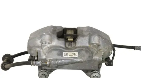 BMW 5 G30 G31 Front brake caliper 6883734